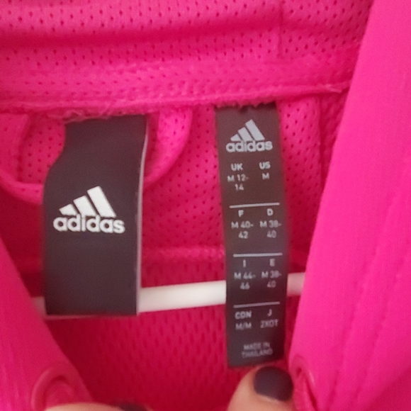 ADIDAS sweatshirt🤩 - Picture 2 of 4